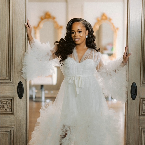 Voir | Intimates & Sleepwear | Luxurious White Tulle Robe | Poshmark